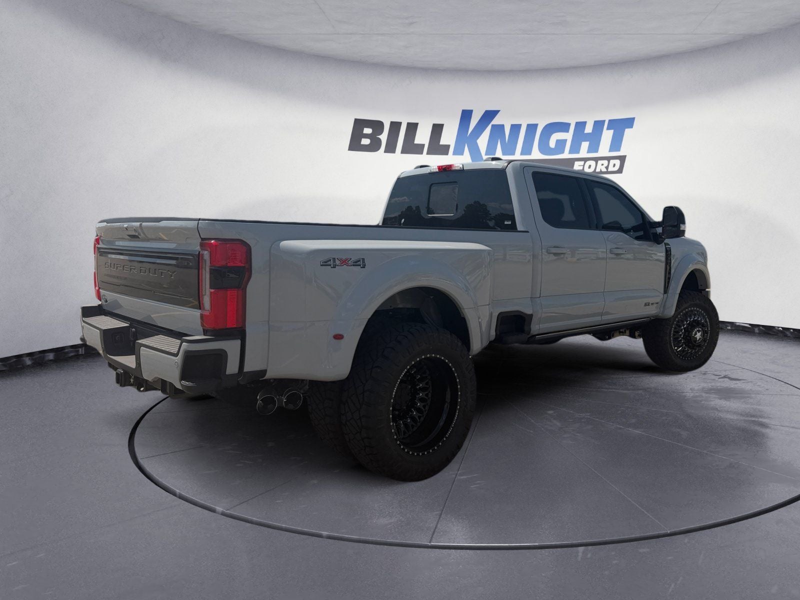 2026 Ford F-450SD Platinum DRW