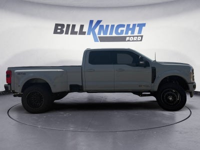 2026 Ford F-450SD Platinum DRW