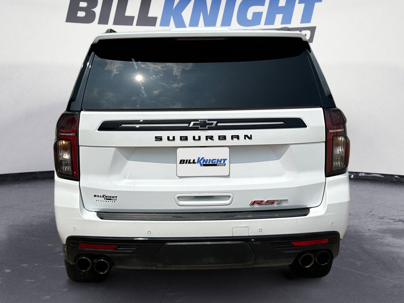 2023 Chevrolet Suburban RST