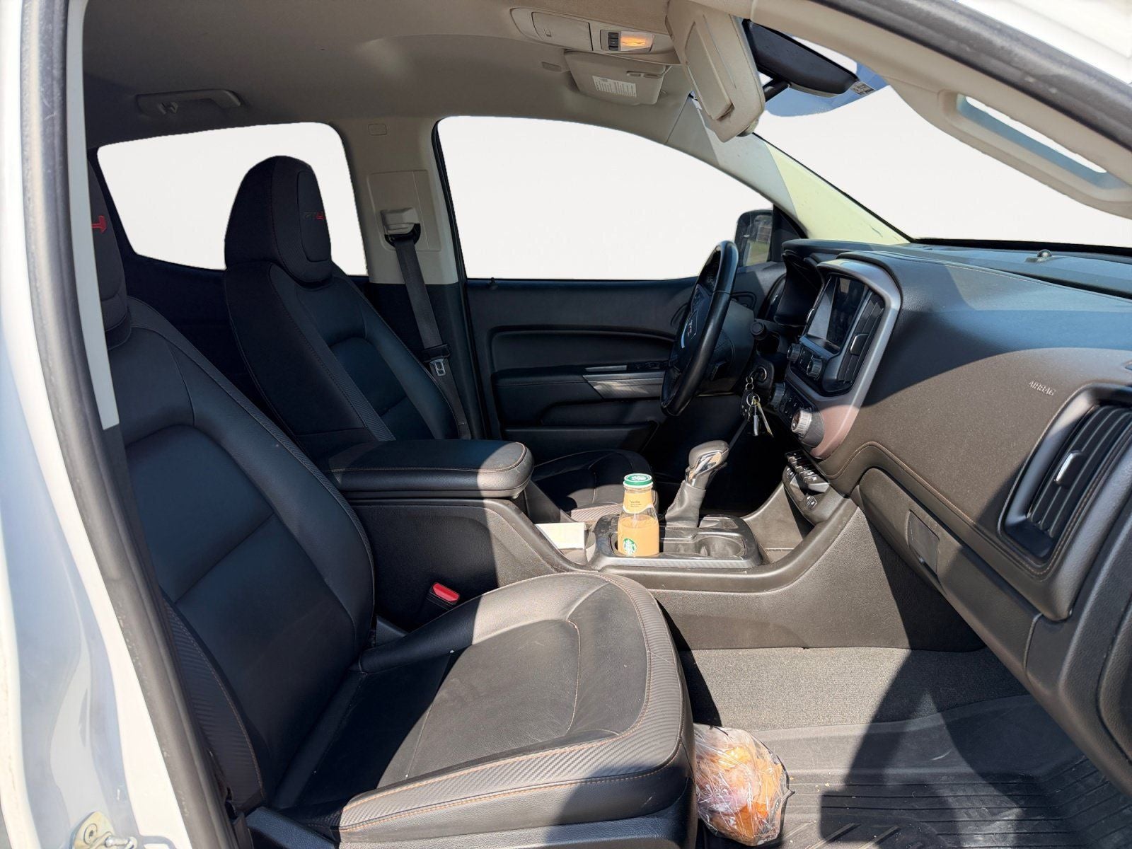 2022 GMC Canyon AT4 w/Leather