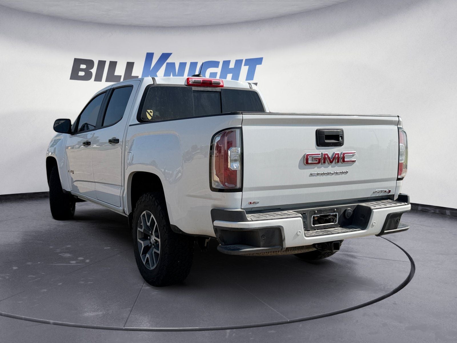2022 GMC Canyon AT4 w/Leather