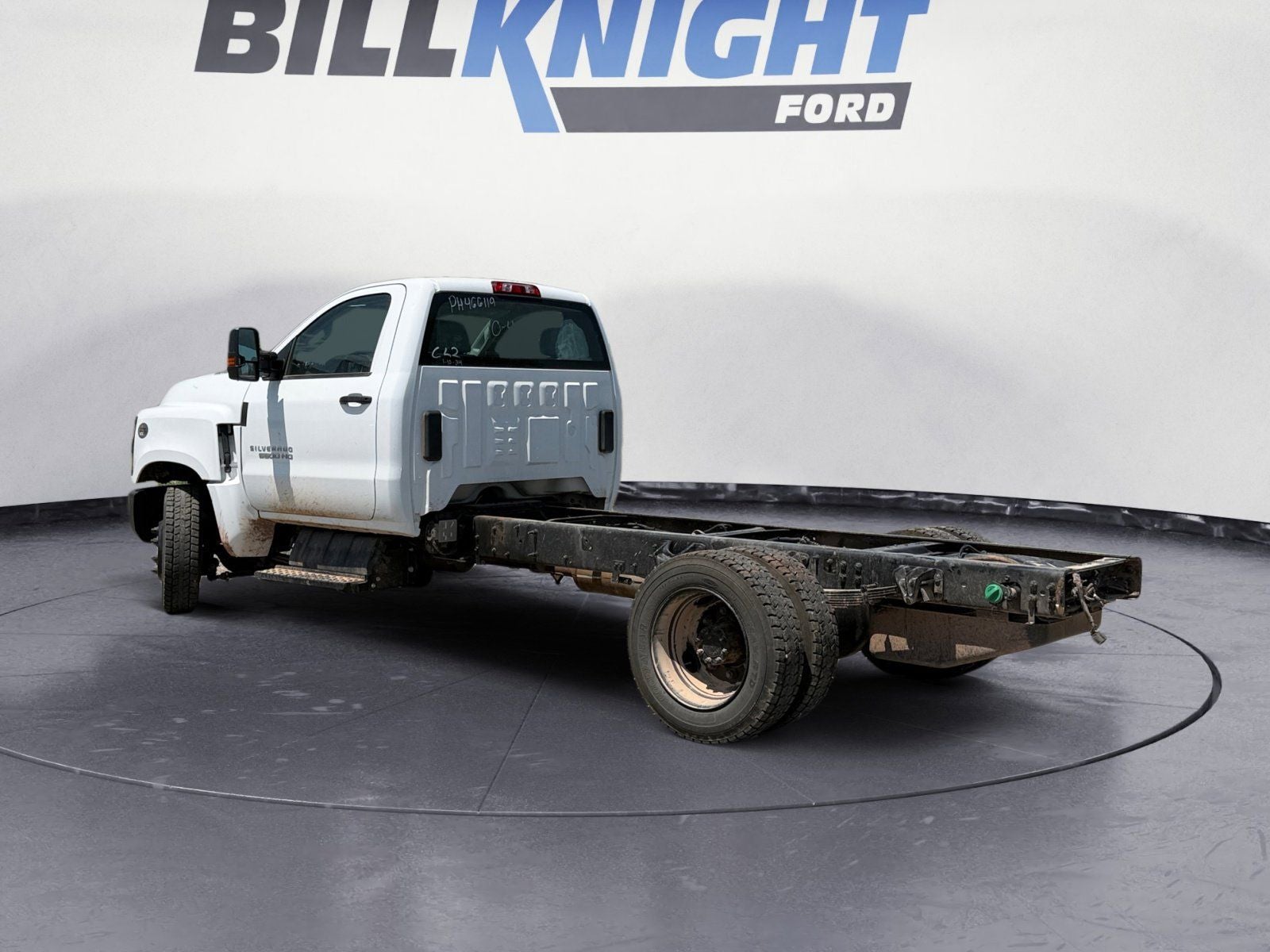 2023 Chevrolet Silverado 5500HD Work Truck
