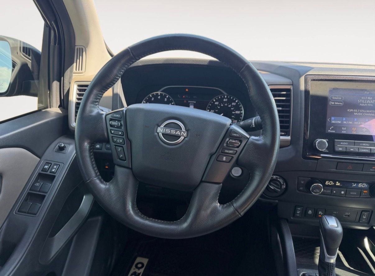 2022 Nissan Frontier SV