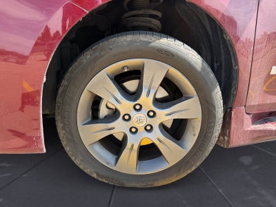 2015 Toyota Sienna SE Premium 8 Passenger
