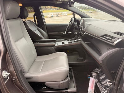 2022 Toyota Sienna XSE 7 Passenger