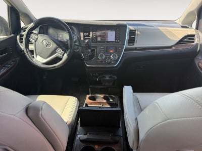 2019 Toyota Sienna Limited Premium 7 Passenger