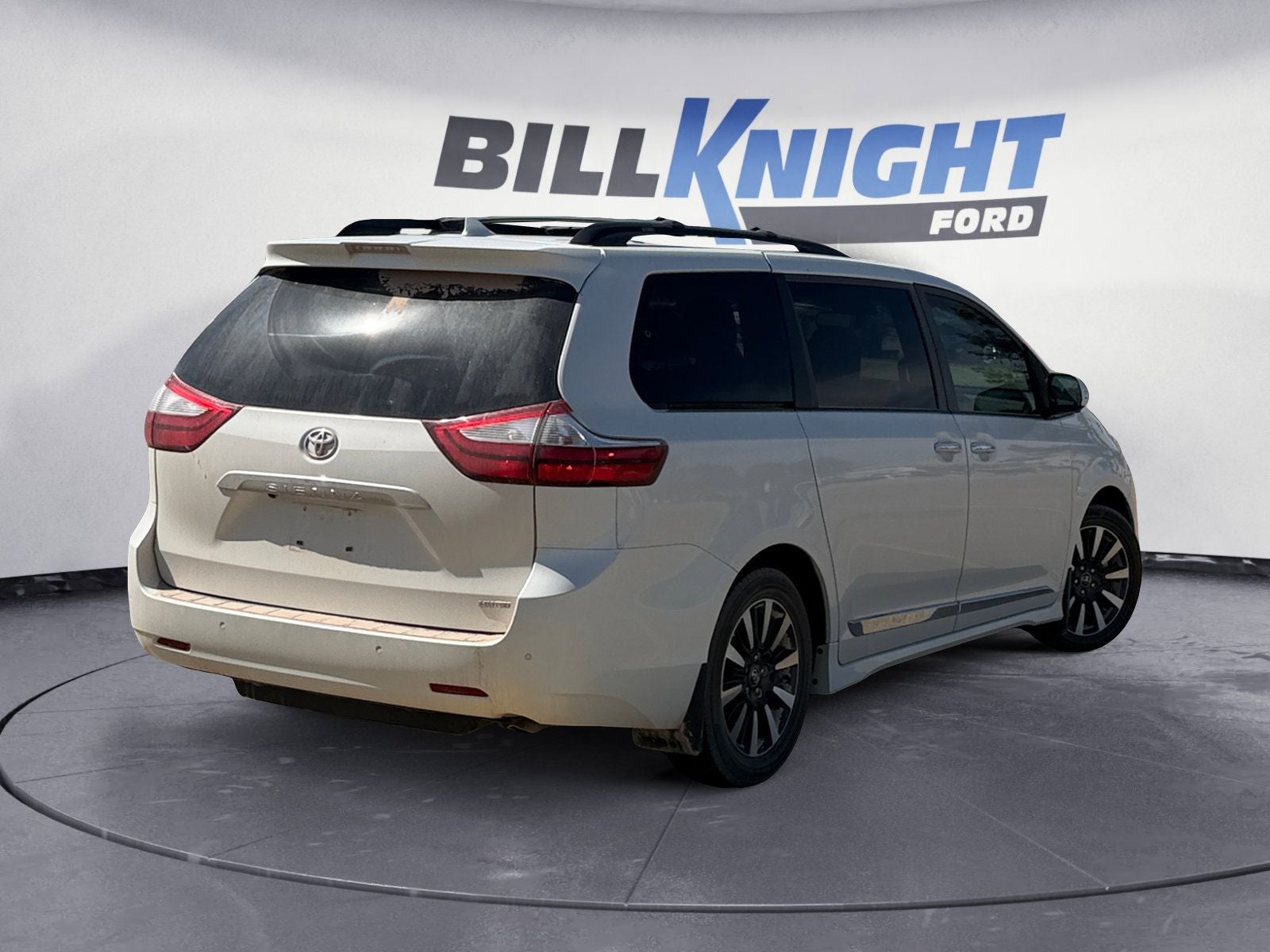 2019 Toyota Sienna Limited Premium 7 Passenger