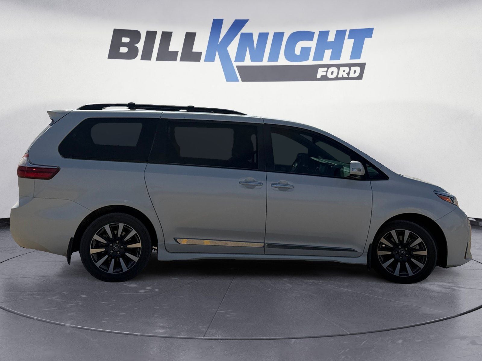 2019 Toyota Sienna Limited Premium 7 Passenger