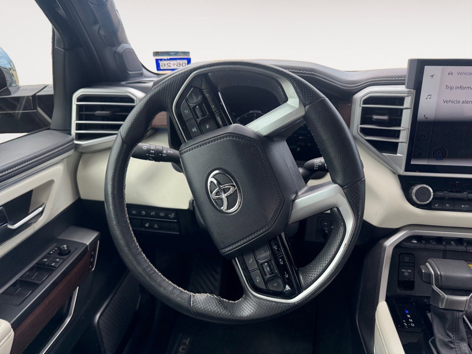 2023 Toyota Tundra Hybrid Capstone