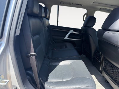 2019 Toyota Land Cruiser Base