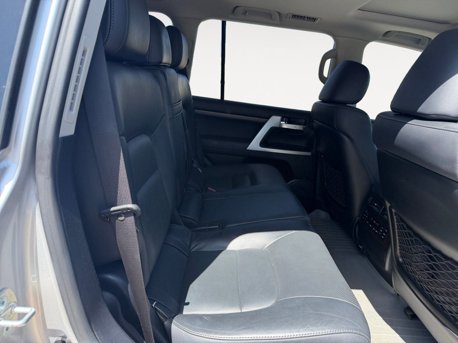 2019 Toyota Land Cruiser Base