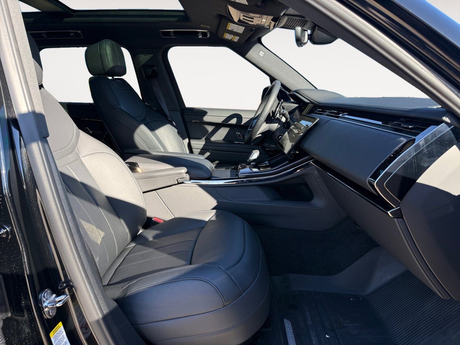 2025 Land Rover Range Rover Sport Dynamic SE