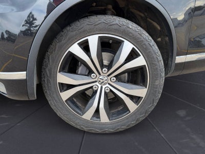 2017 Volkswagen Touareg V6 4Motion