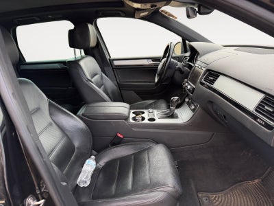 2017 Volkswagen Touareg V6 4Motion