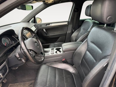 2017 Volkswagen Touareg V6 4Motion