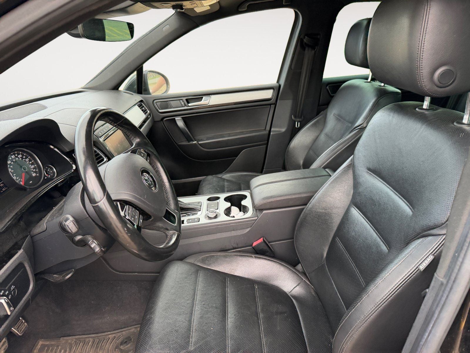 2017 Volkswagen Touareg V6 4Motion