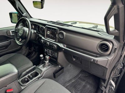 2022 Jeep Gladiator Willys