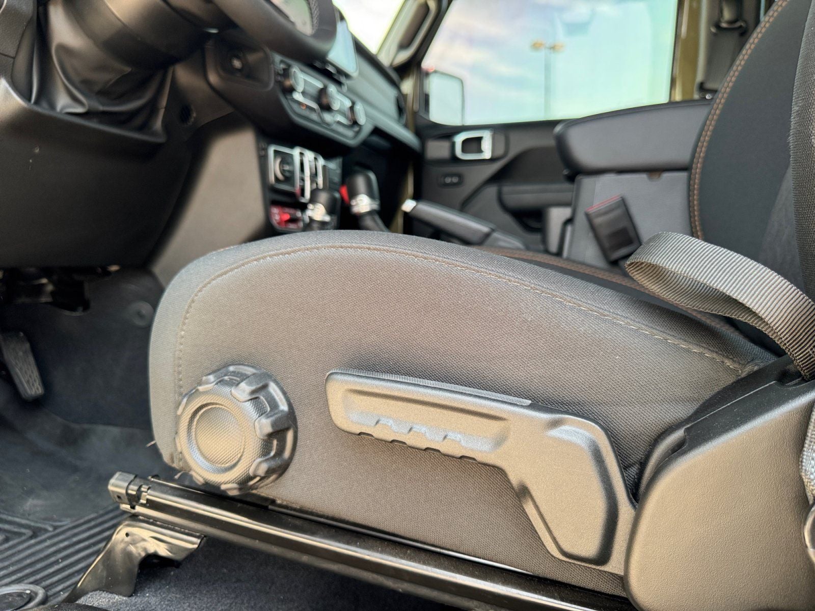 2025 Jeep Gladiator Mojave