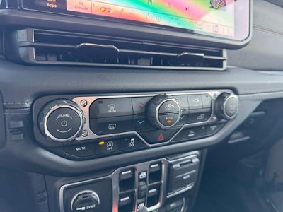 2025 Jeep Gladiator Mojave
