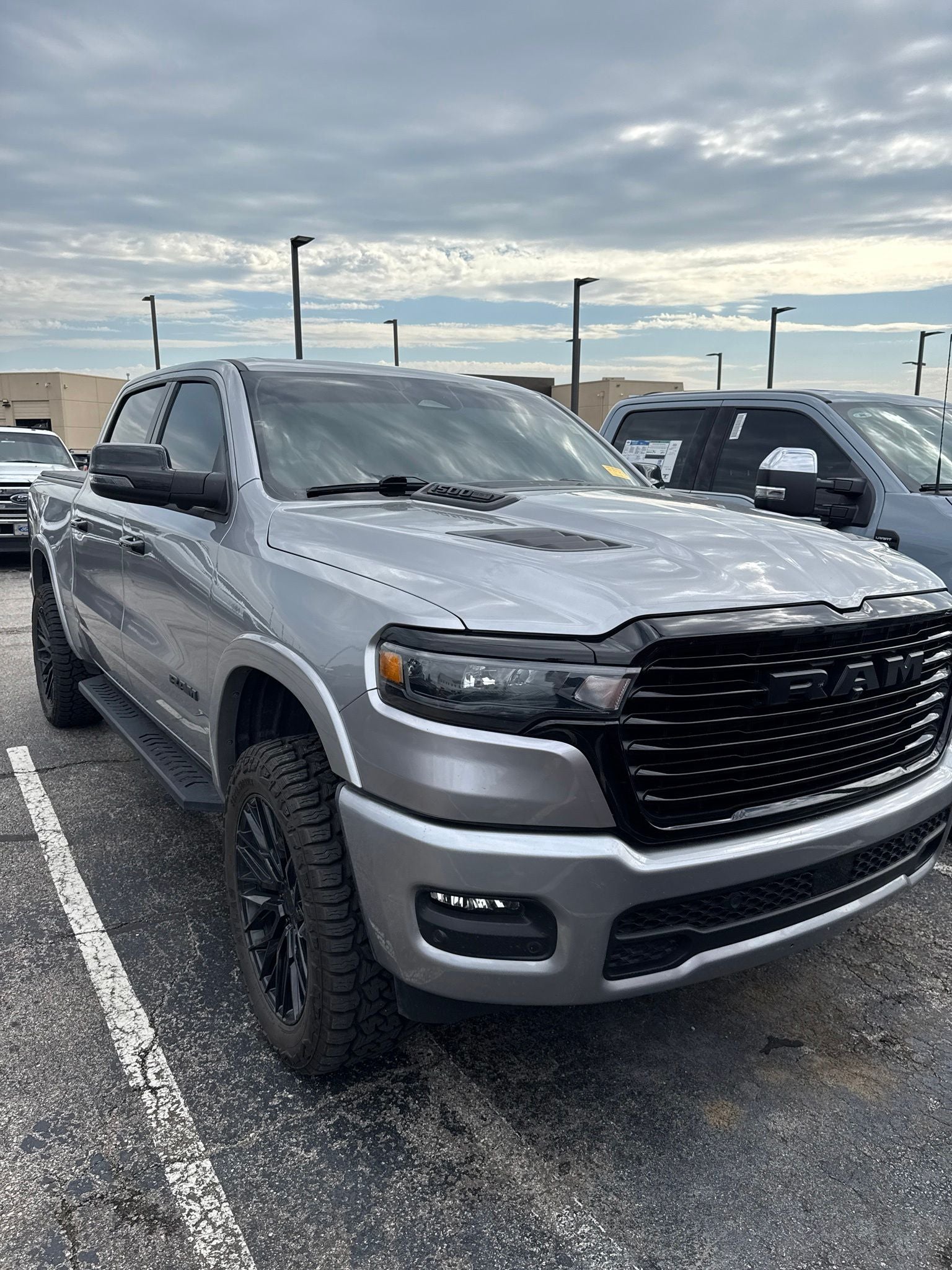 2025 RAM 1500 Laramie