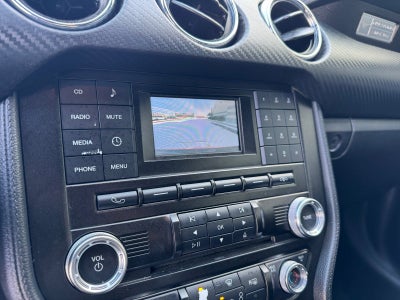 2016 Ford Mustang V6