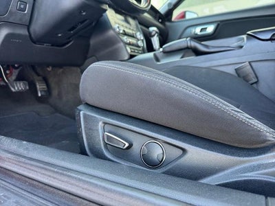 2016 Ford Mustang V6