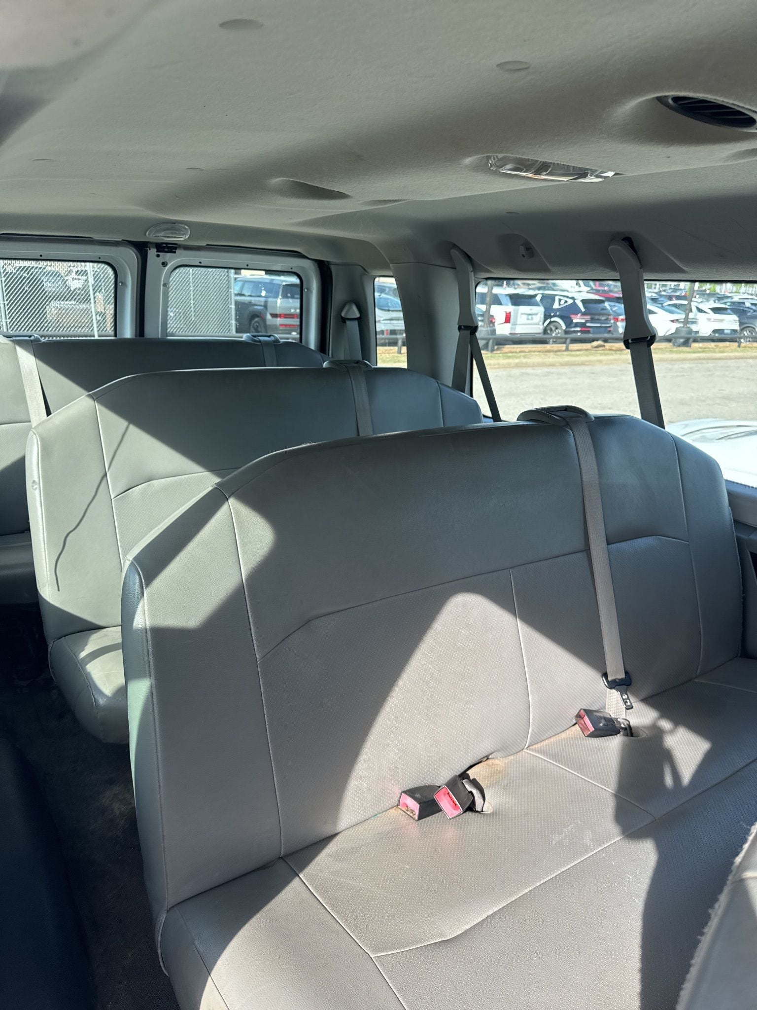 2013 Ford E-350SD XL