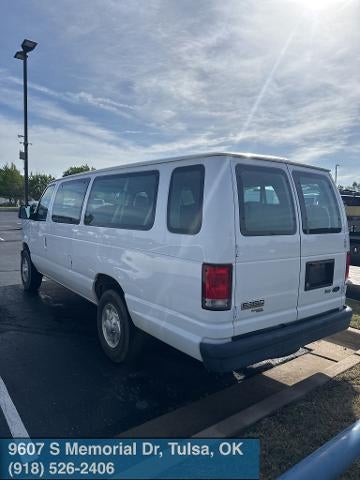 2013 Ford E-350SD XL