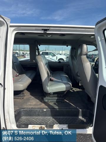 2013 Ford E-350SD XL