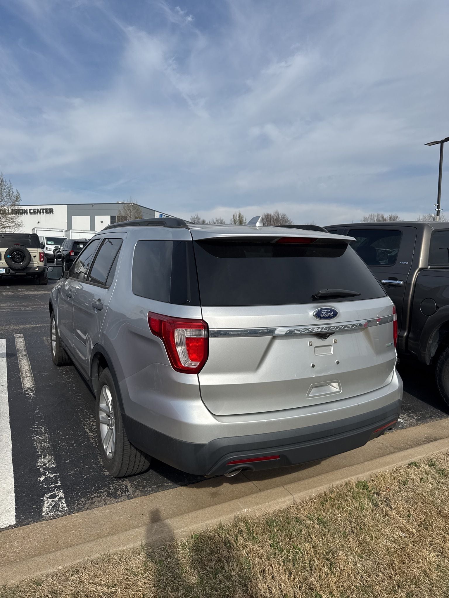 2016 Ford Explorer Base