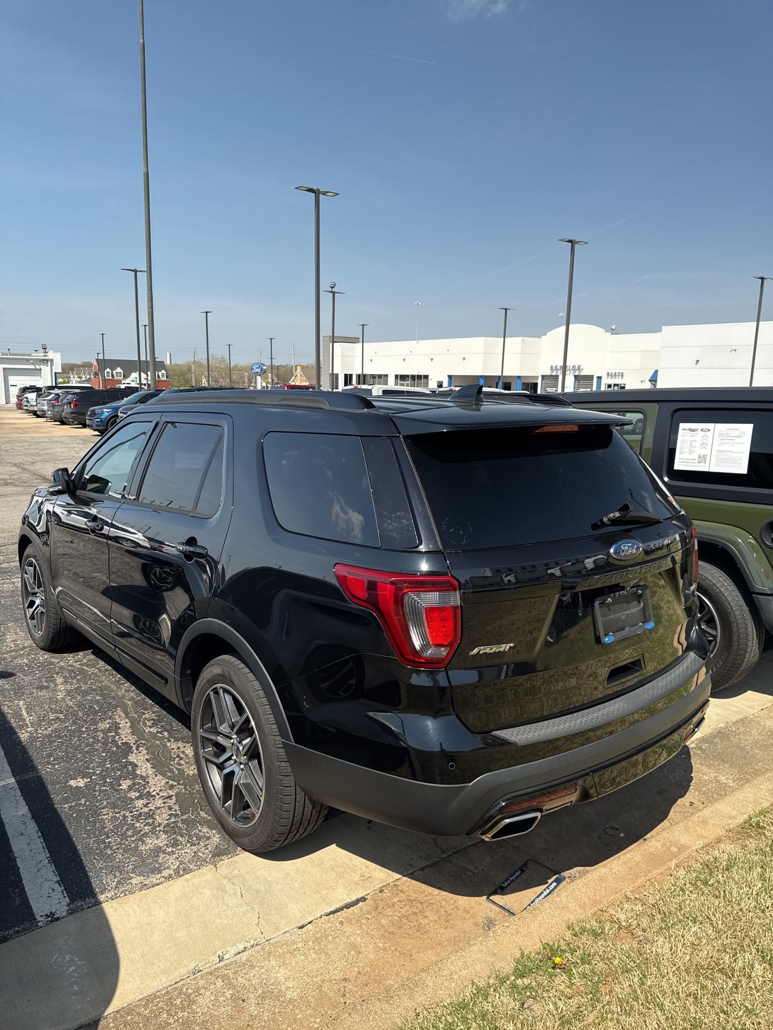 2017 Ford Explorer Sport