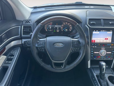 2017 Ford Explorer Platinum
