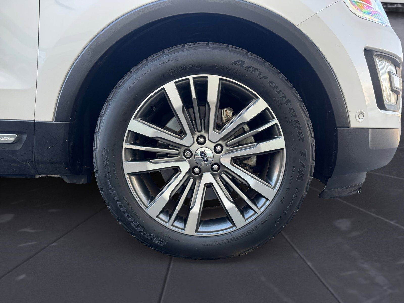 2017 Ford Explorer Platinum