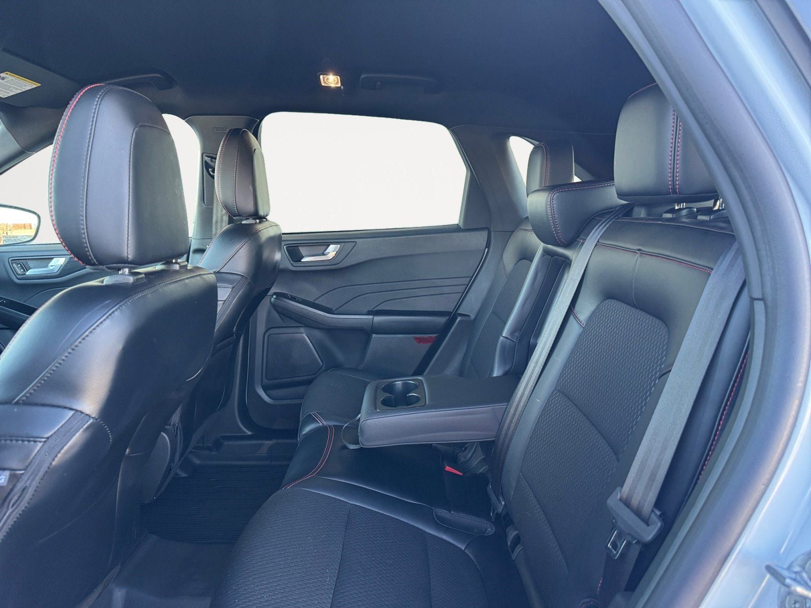 2025 Ford Escape Hybrid ST-Line