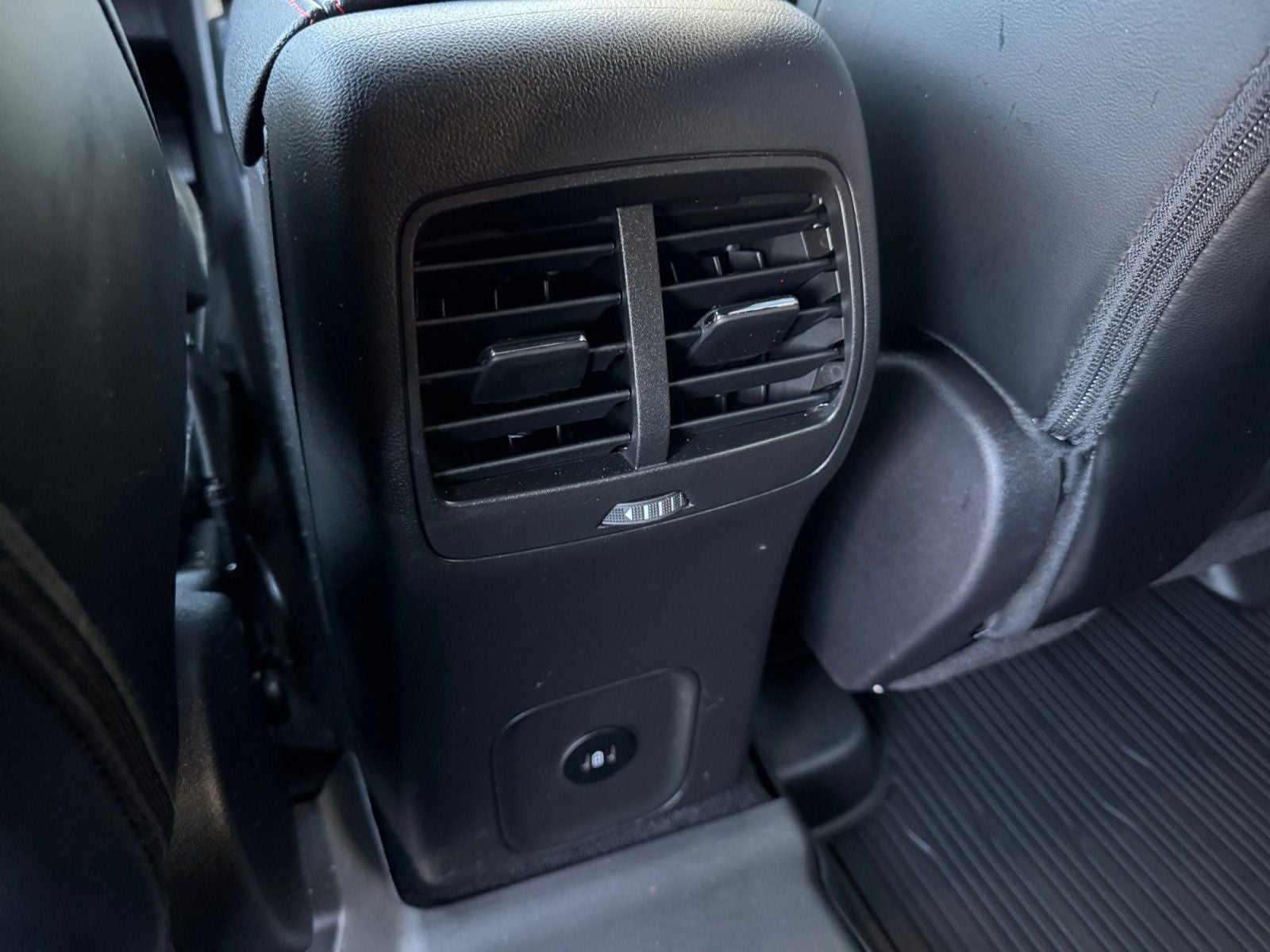 2025 Ford Escape Hybrid ST-Line