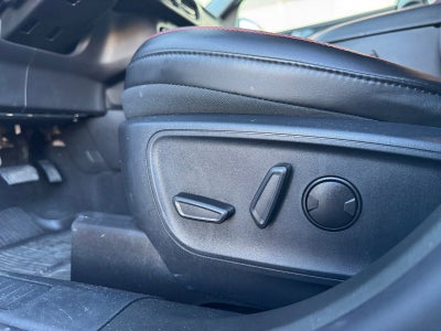 2025 Ford Escape Hybrid ST-Line