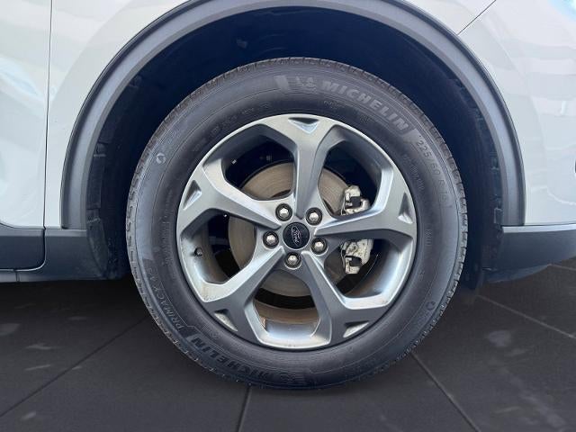 2025 Ford Escape Hybrid ST-Line