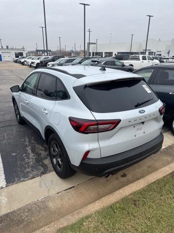 2025 Ford Escape Hybrid ST-Line
