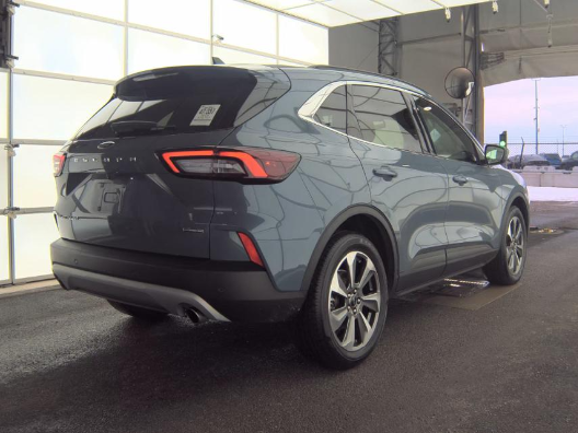 2025 Ford Escape Hybrid Platinum