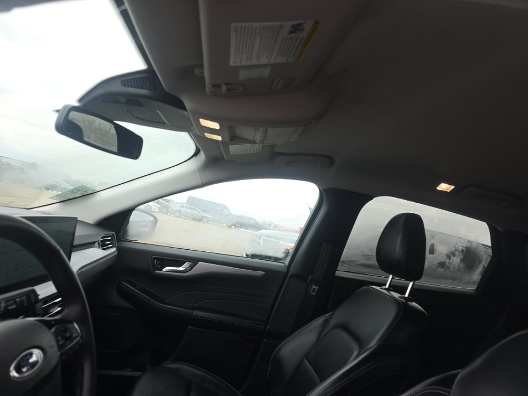 2025 Ford Escape Hybrid Platinum