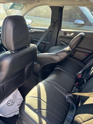 2025 Ford Escape Hybrid Platinum