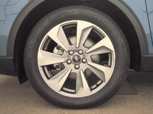 2025 Ford Escape Hybrid Platinum