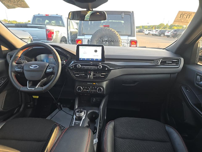2025 Ford Escape ST-Line Select