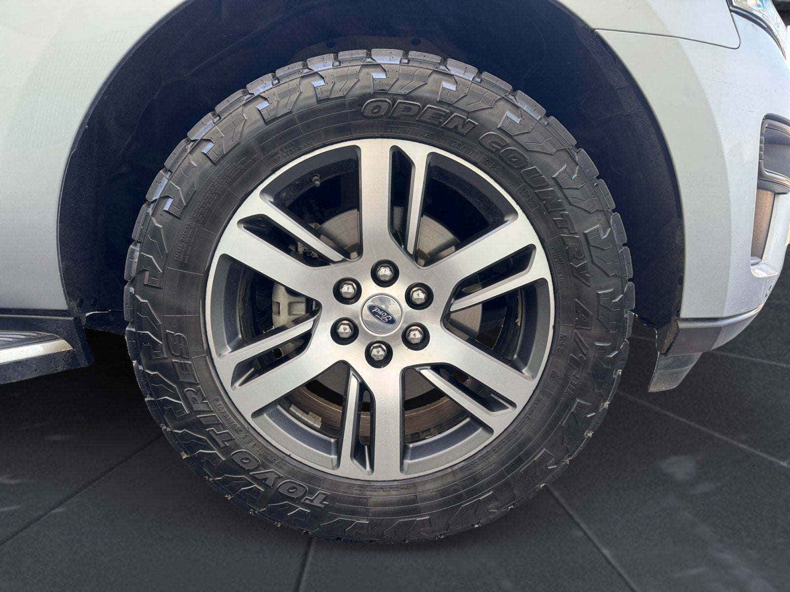 2022 Ford Expedition XLT