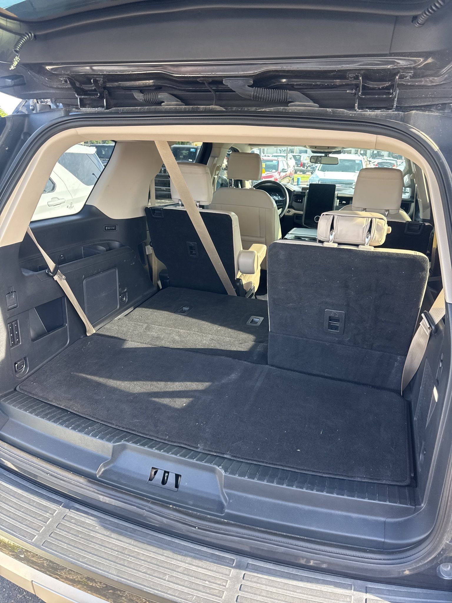 2023 Ford Expedition Platinum