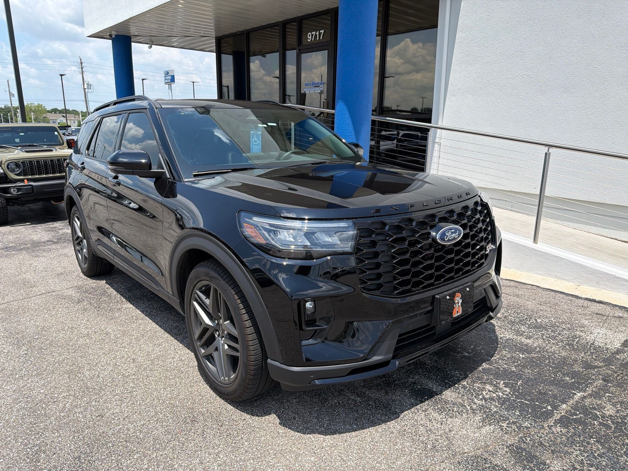 2025 Ford Explorer ST