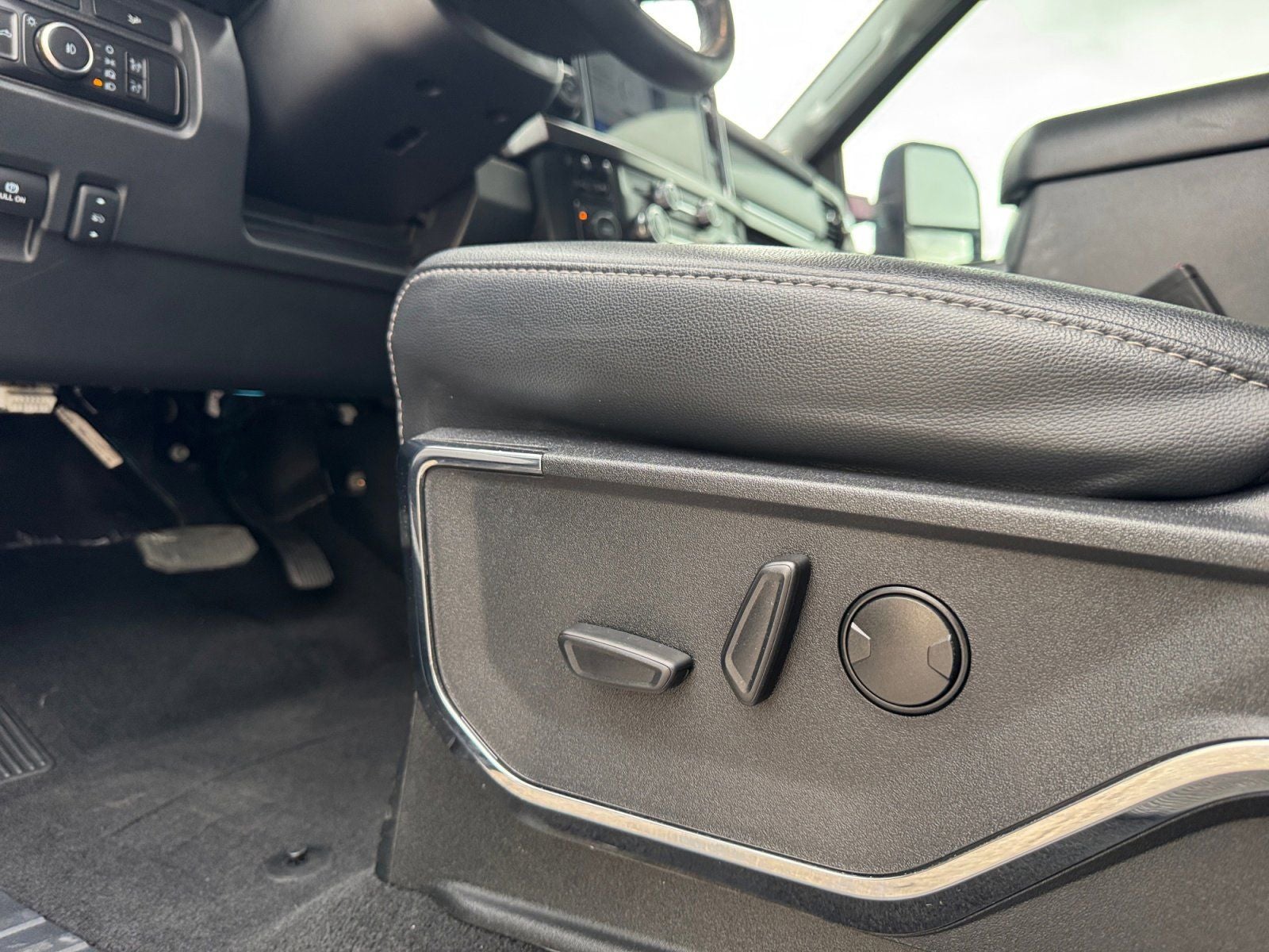 2023 Ford F-250SD Lariat