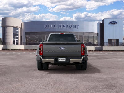 2027 Ford F-350SD Lariat DRW