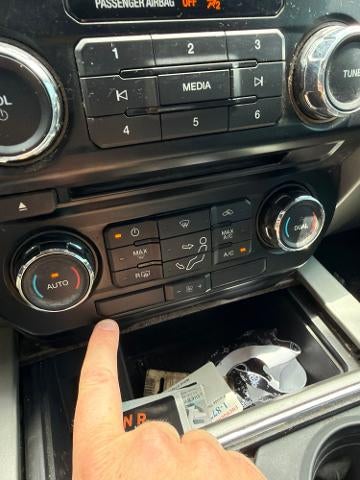 2017 Ford F-350SD Lariat DRW