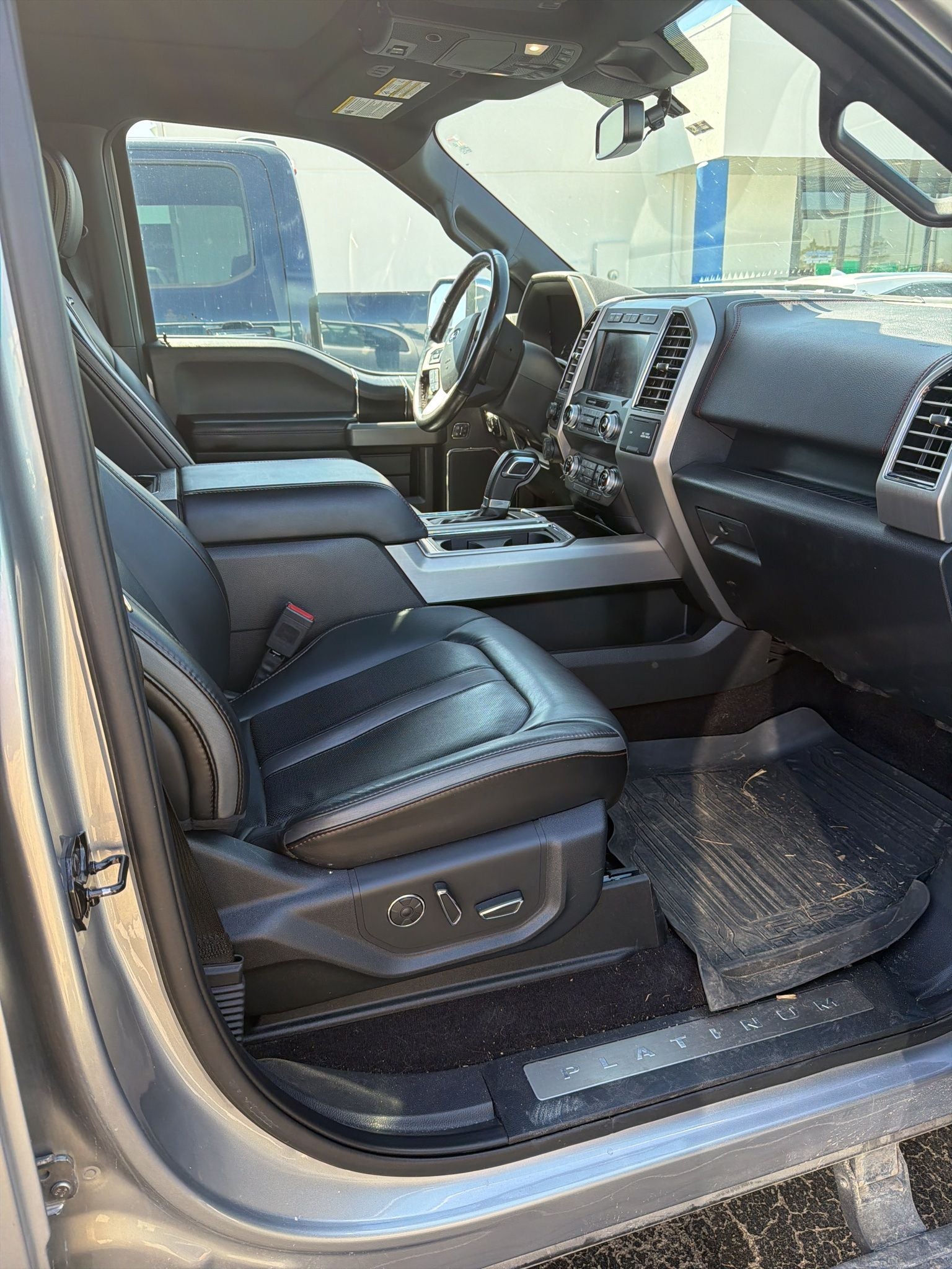 2020 Ford F-150 Platinum